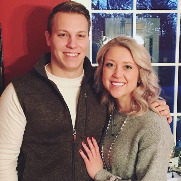 Meet your Posher, Danielle - Picture 1 of 1